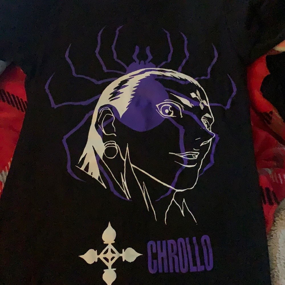 This is a hunter x hunter chrollo shirt